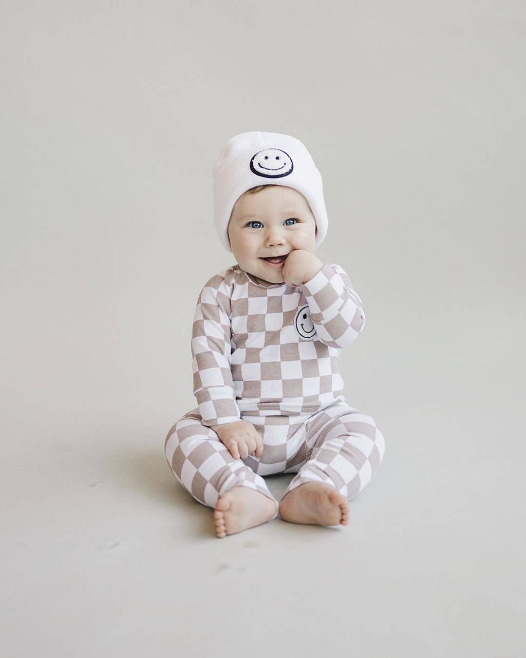 Latte Checkered Smiley Lounge Set